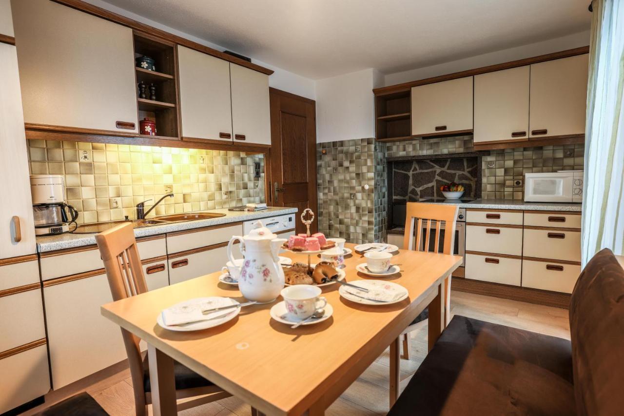 Haus Carmen Apartment Stumm Bagian luar foto