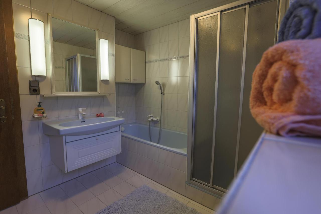 Haus Carmen Apartment Stumm Bagian luar foto