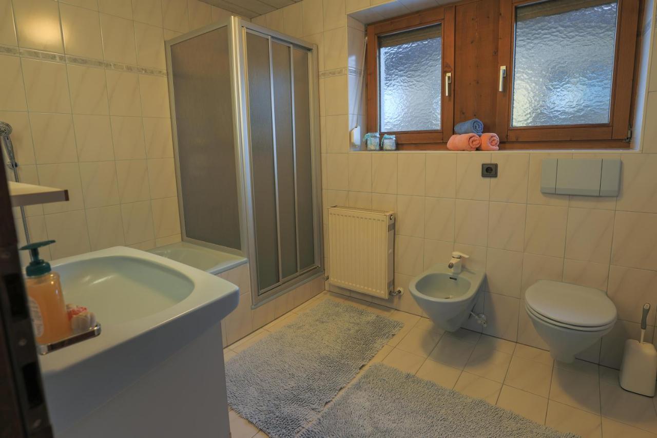Haus Carmen Apartment Stumm Bagian luar foto