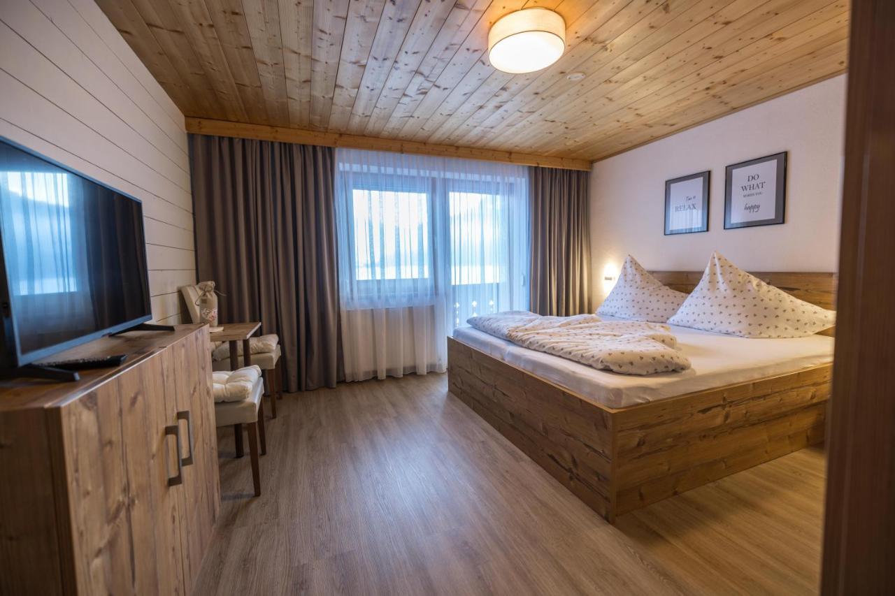 Haus Carmen Apartment Stumm Bagian luar foto
